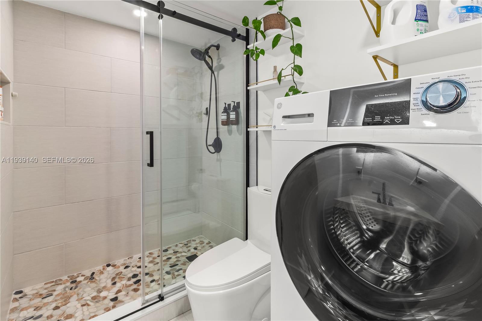 9001 Jacaranda #105 Plantation, FL 33324