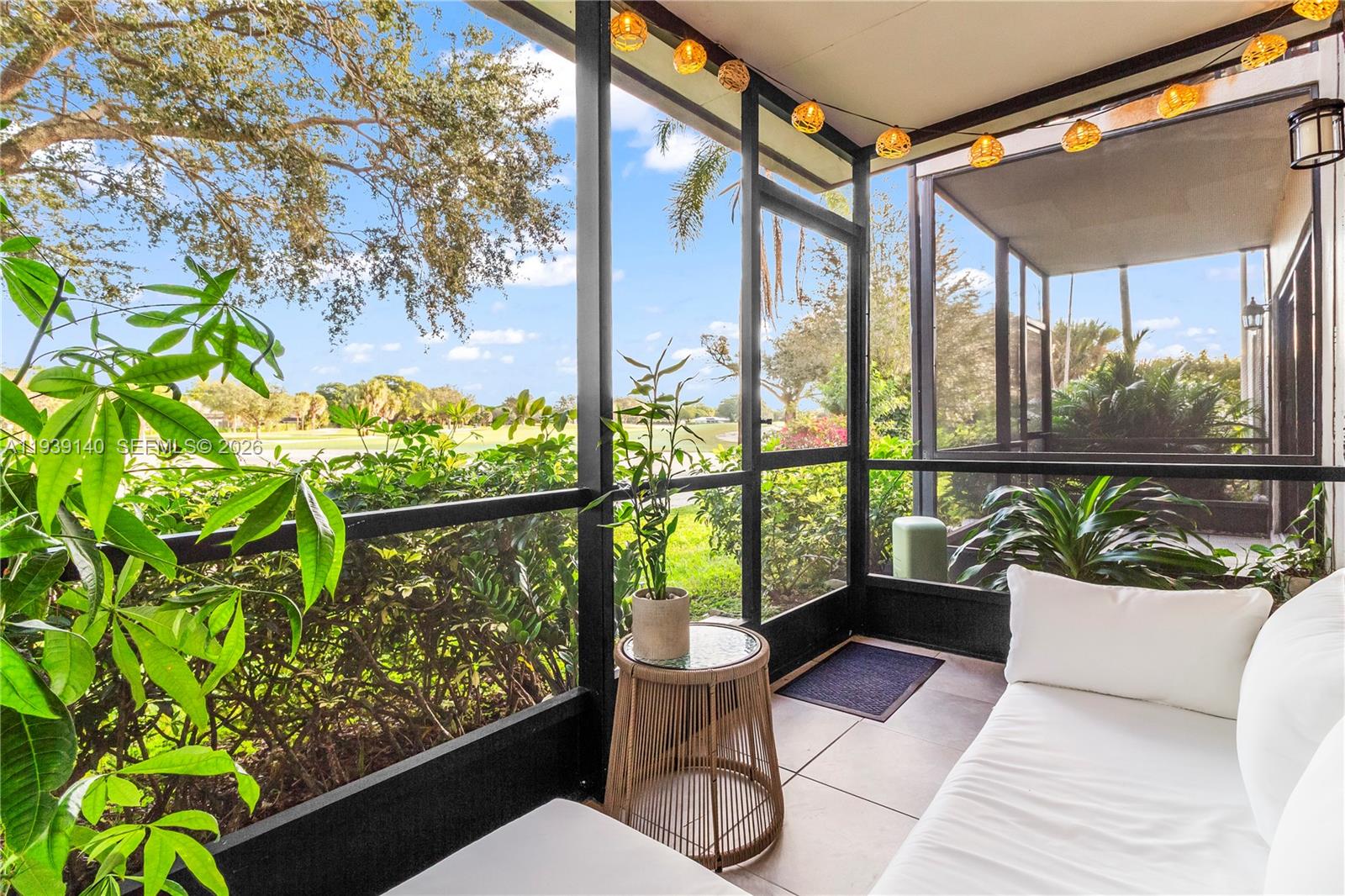 9001 Jacaranda #105 Plantation, FL 33324