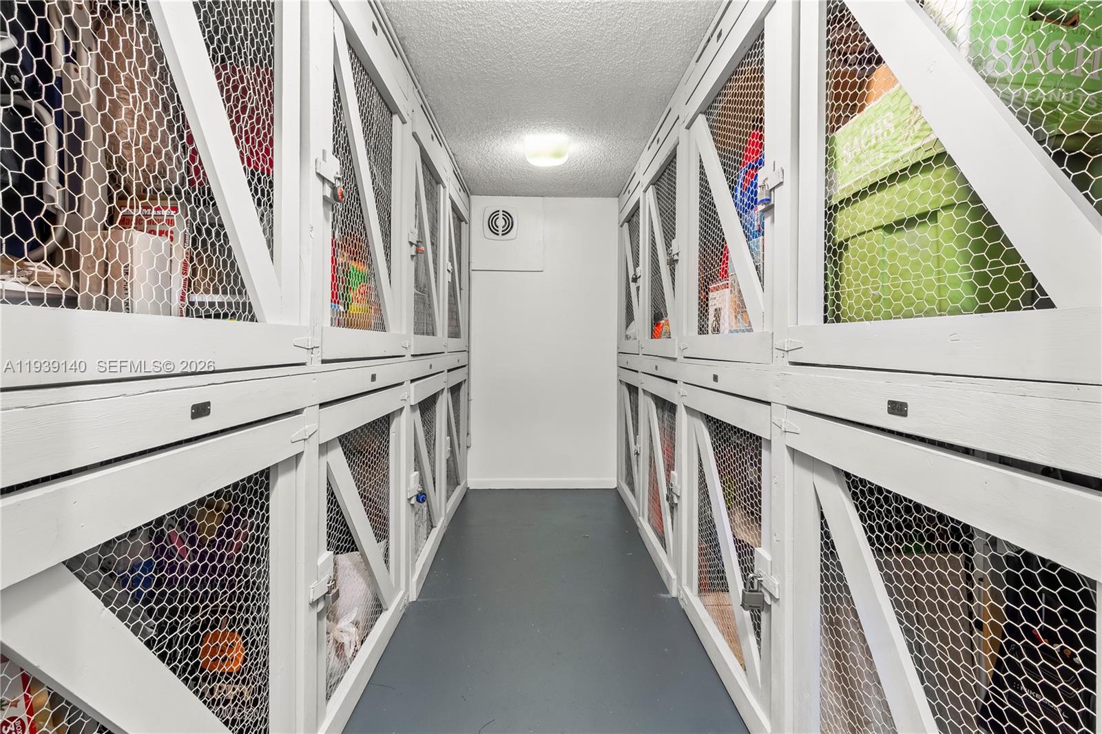 9001 Jacaranda #105 Plantation, FL 33324