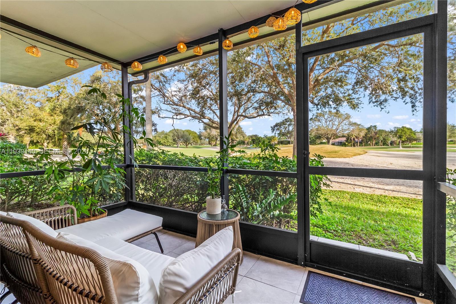 9001 Jacaranda #105 Plantation, FL 33324