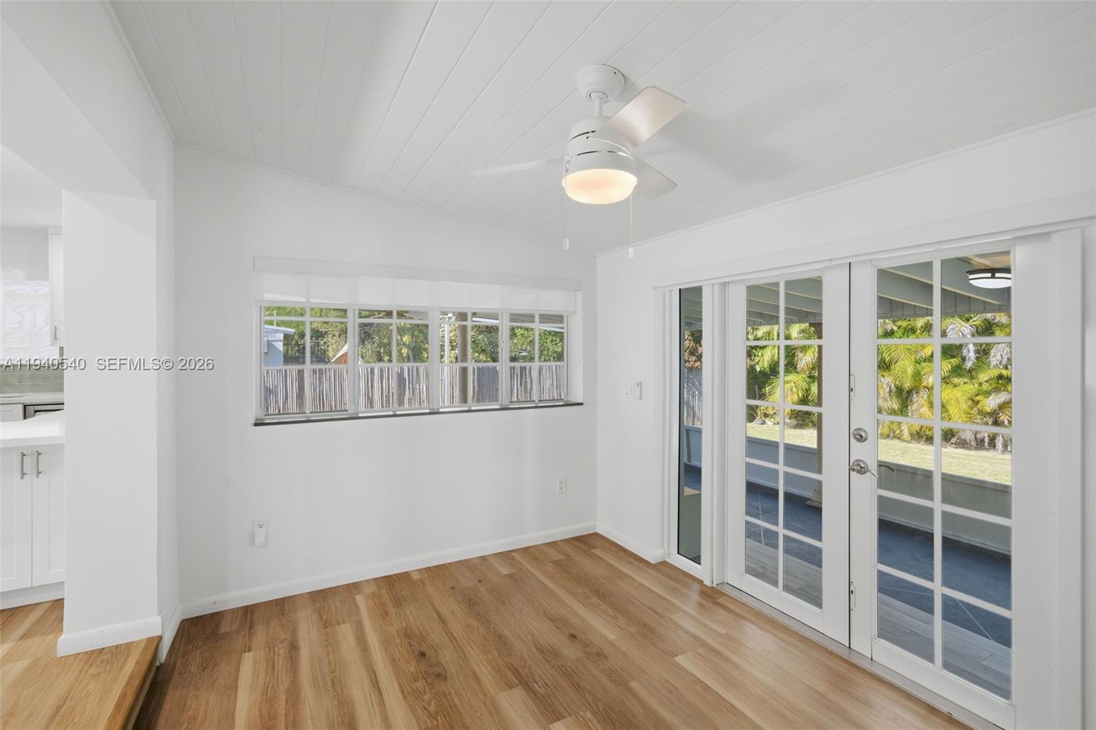 3681 SW 21st St Miami, FL 33145