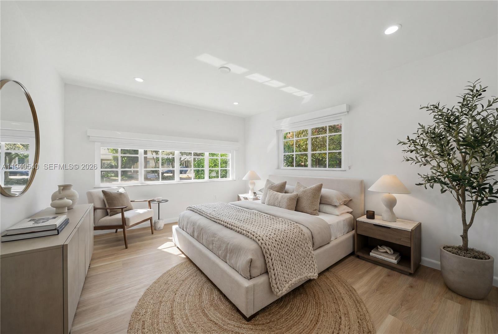 3681 SW 21st St Miami, FL 33145