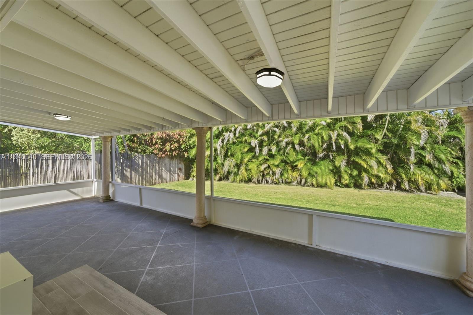 3681 SW 21st St Miami, FL 33145