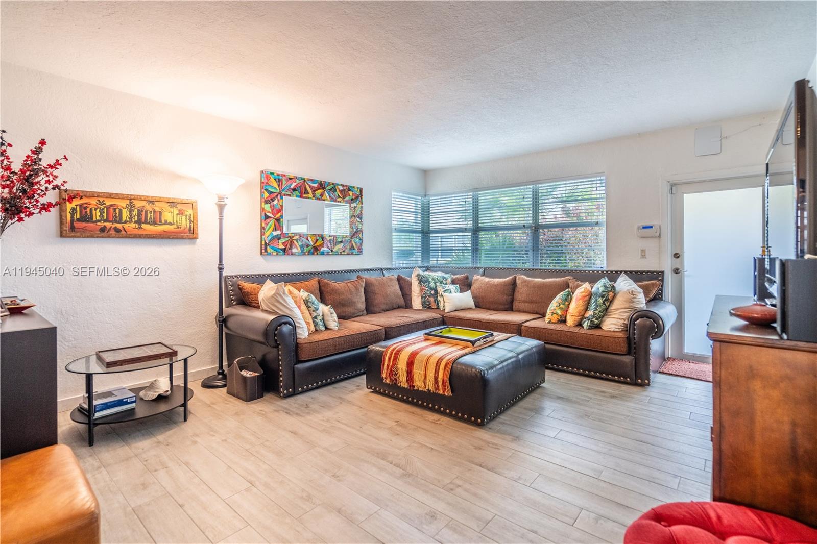 350 S Shore Dr #4 Miami Beach, FL 33141