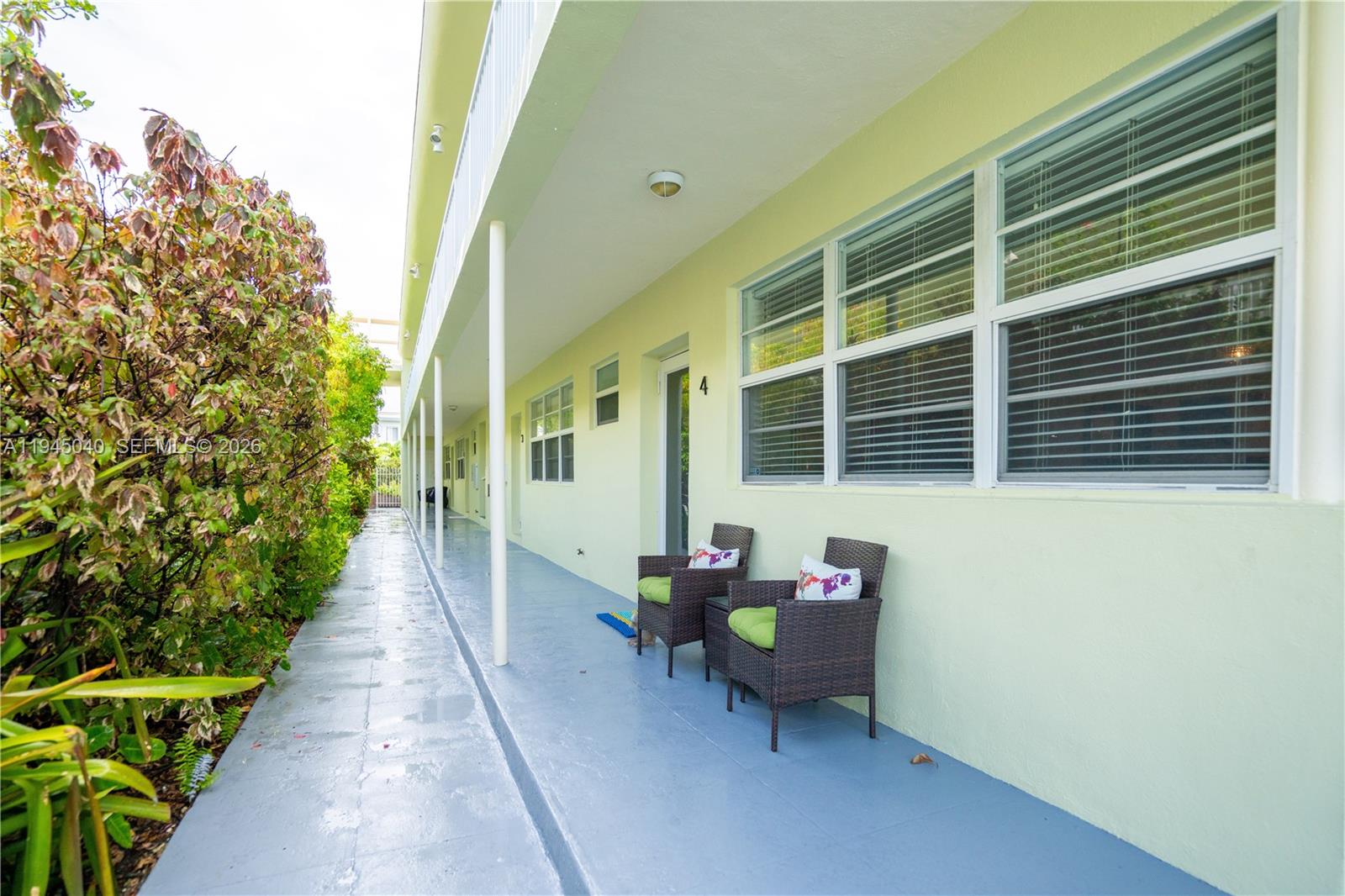 350 S Shore Dr #4 Miami Beach, FL 33141