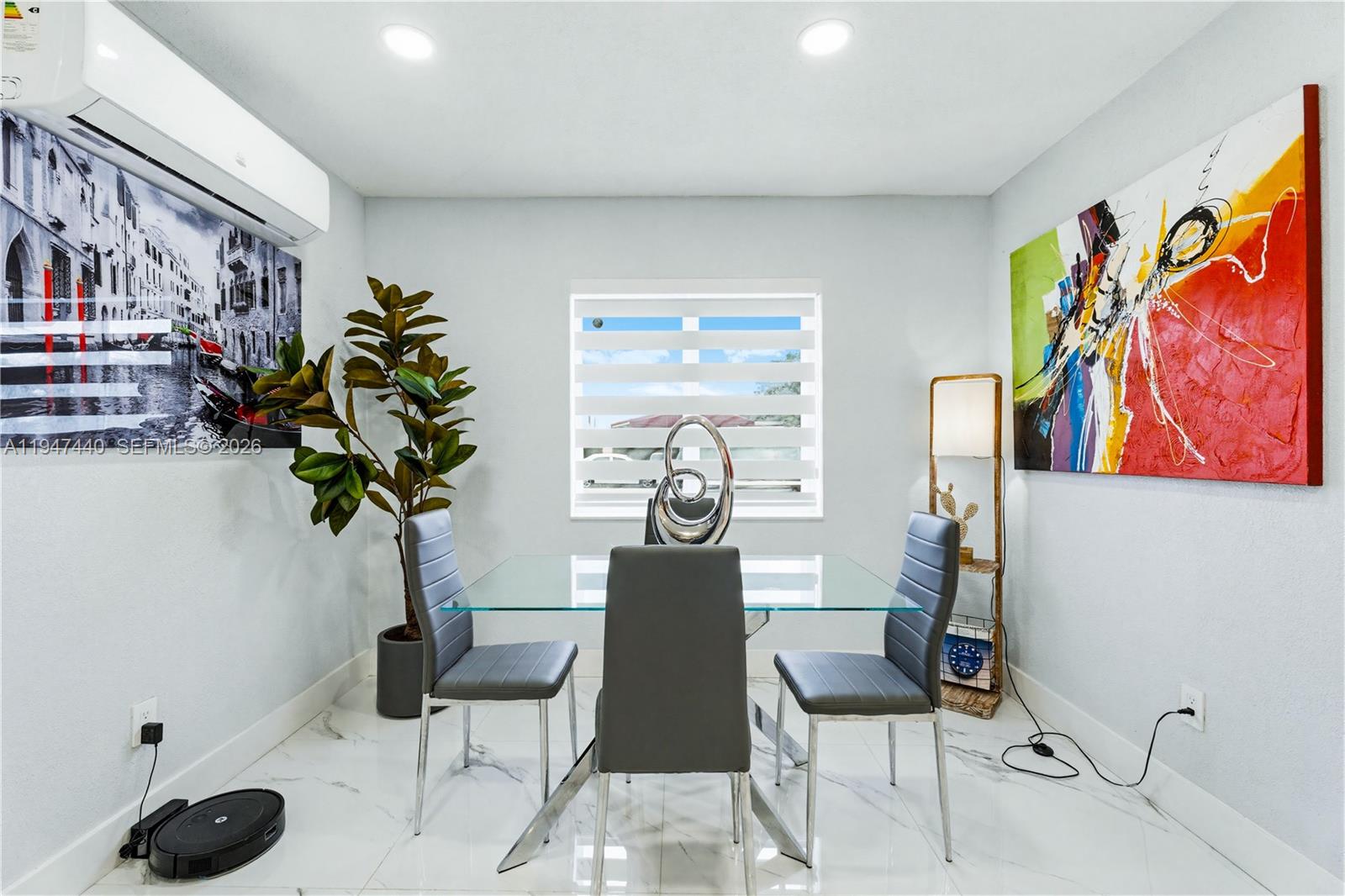 2810 SW 123rd Ct Miami, FL 33175
