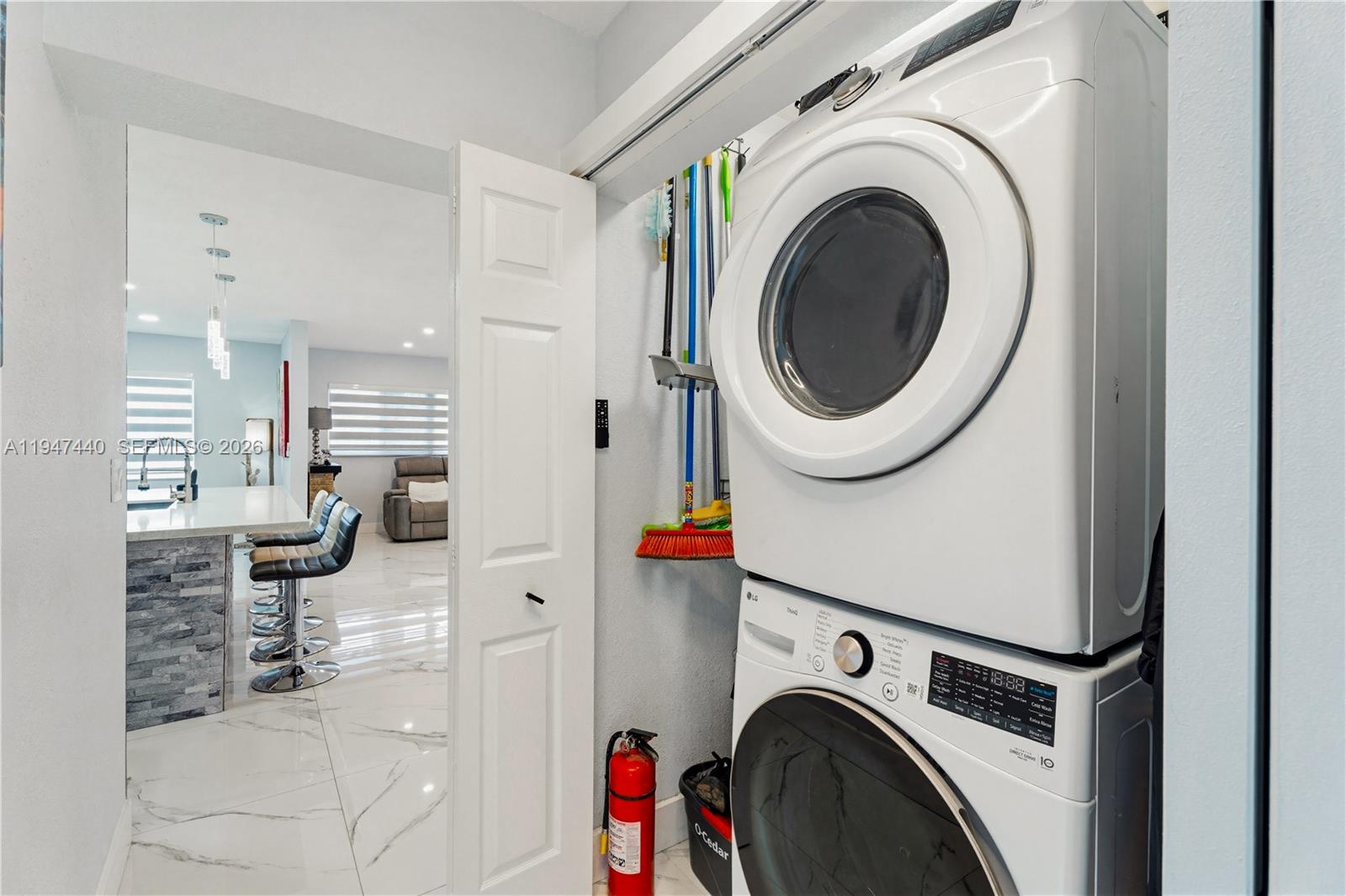 2810 SW 123rd Ct Miami, FL 33175