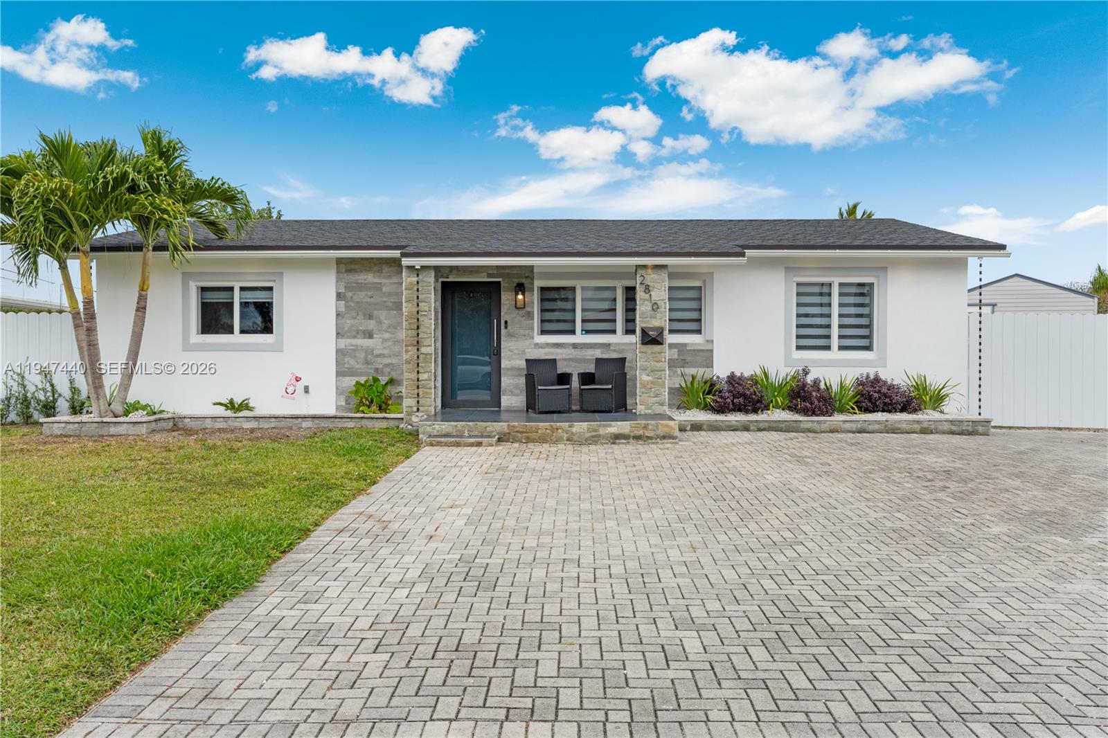 2810 SW 123rd Ct Miami, FL 33175
