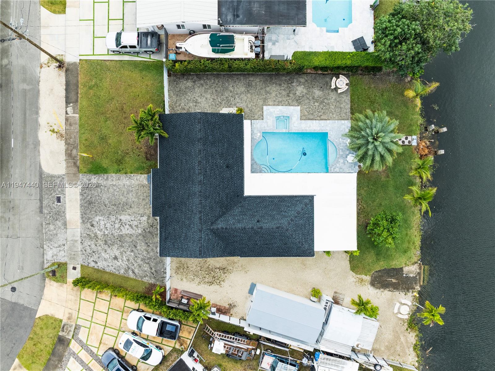 2810 SW 123rd Ct Miami, FL 33175