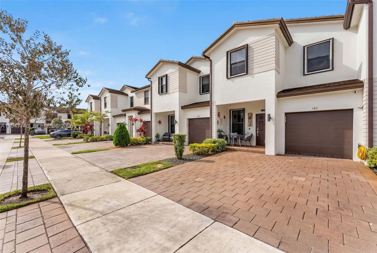 180 SW 185th Way Pembroke Pines, FL 33029