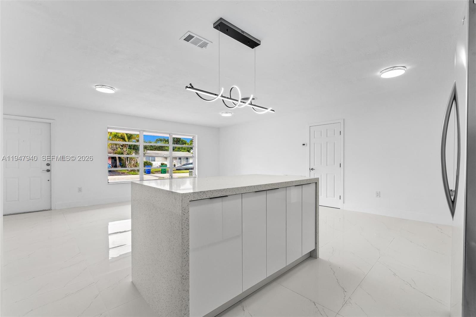 2701 Nassau Dr Miramar, FL 33023