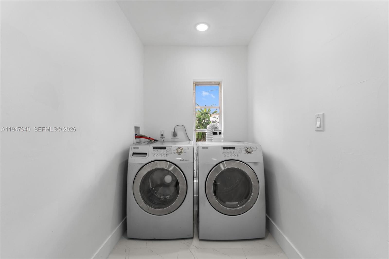 2701 Nassau Dr Miramar, FL 33023