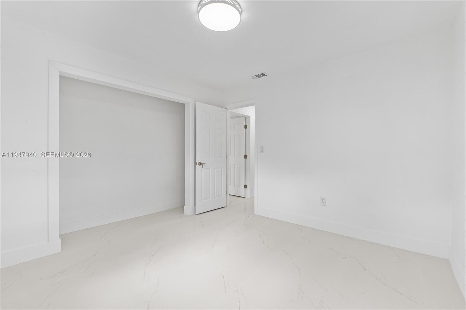 2701 Nassau Dr Miramar, FL 33023