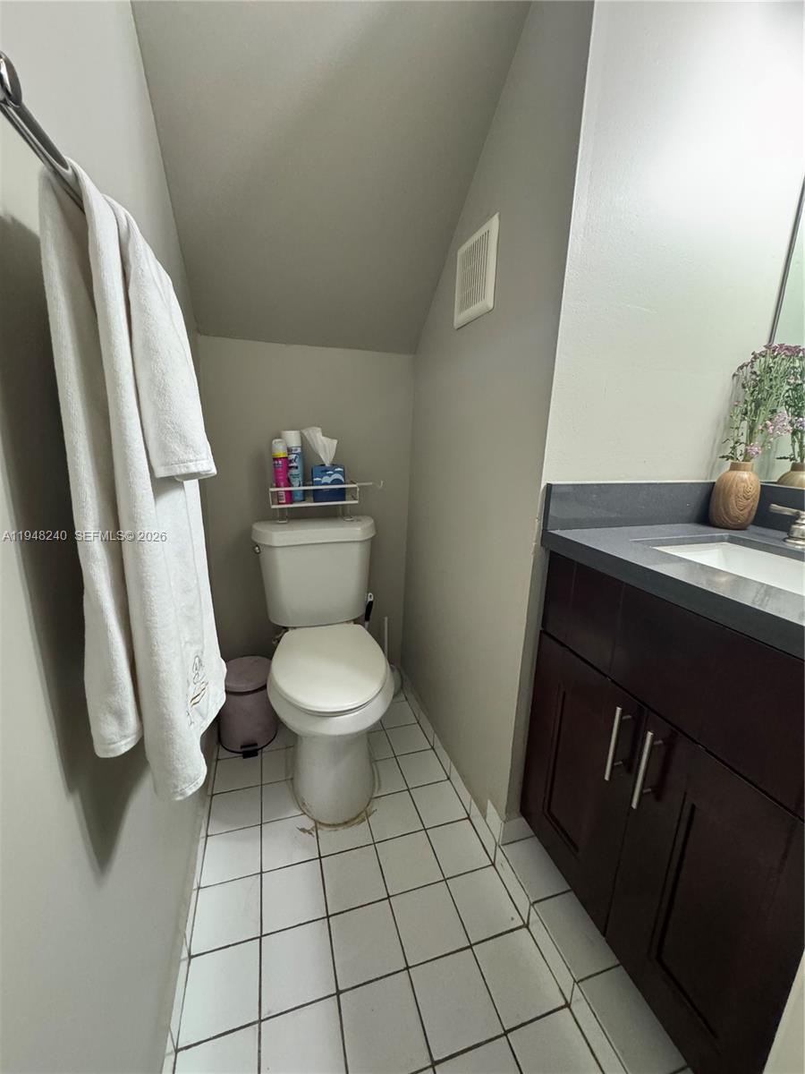 11431 SW 7th Ter #303-C Sweetwater, FL 33174