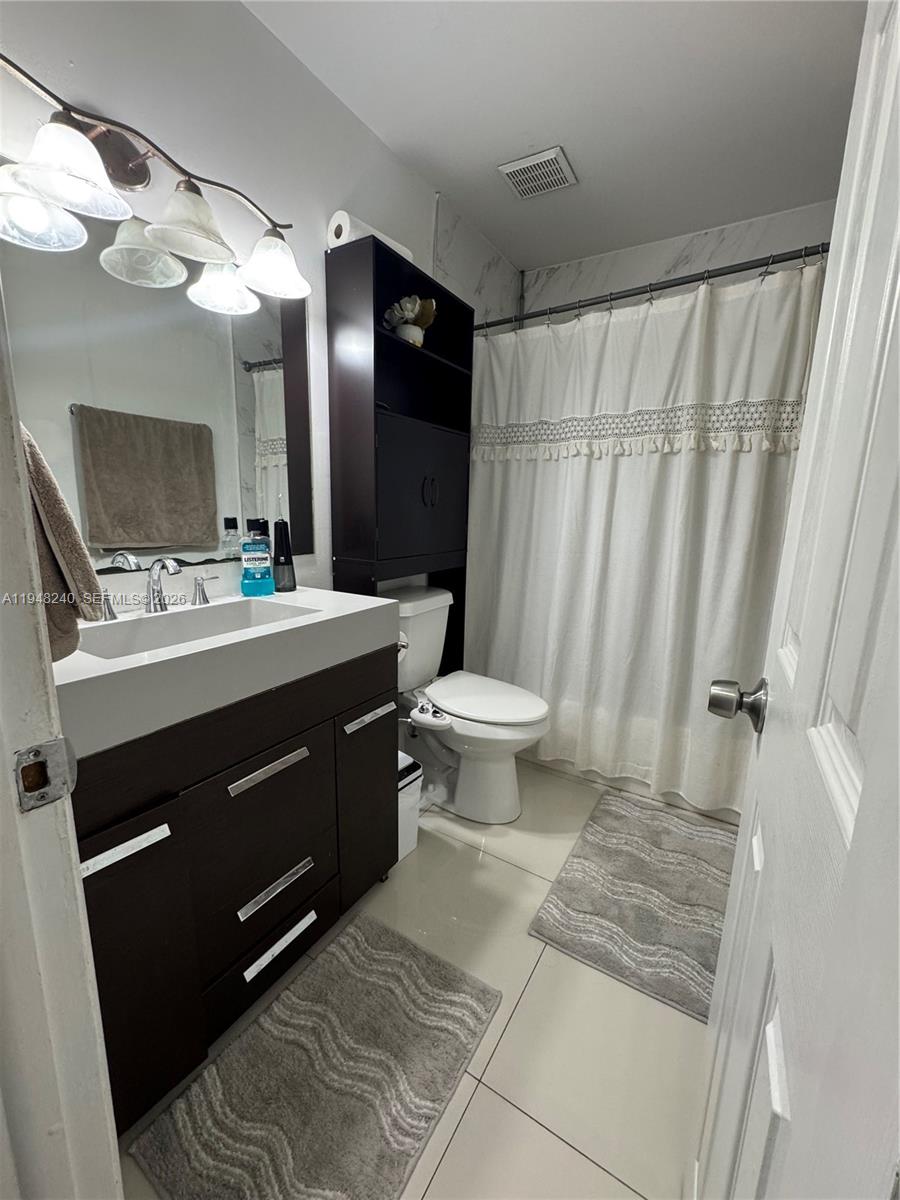 11431 SW 7th Ter #303-C Sweetwater, FL 33174