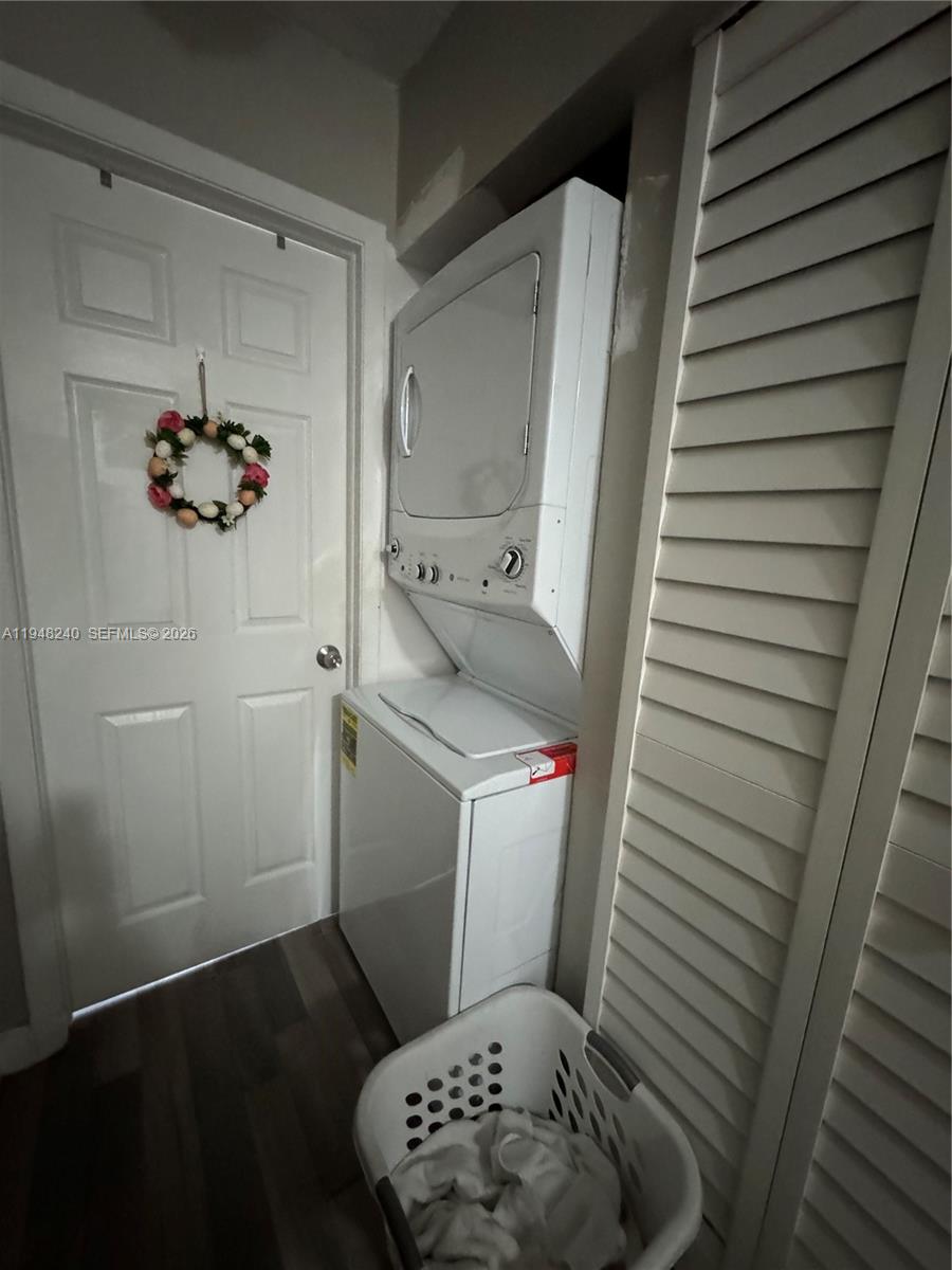 11431 SW 7th Ter #303-C Sweetwater, FL 33174