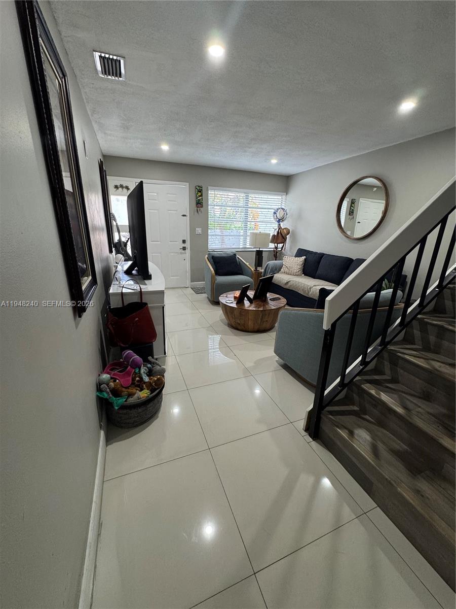 11431 SW 7th Ter #303-C Sweetwater, FL 33174