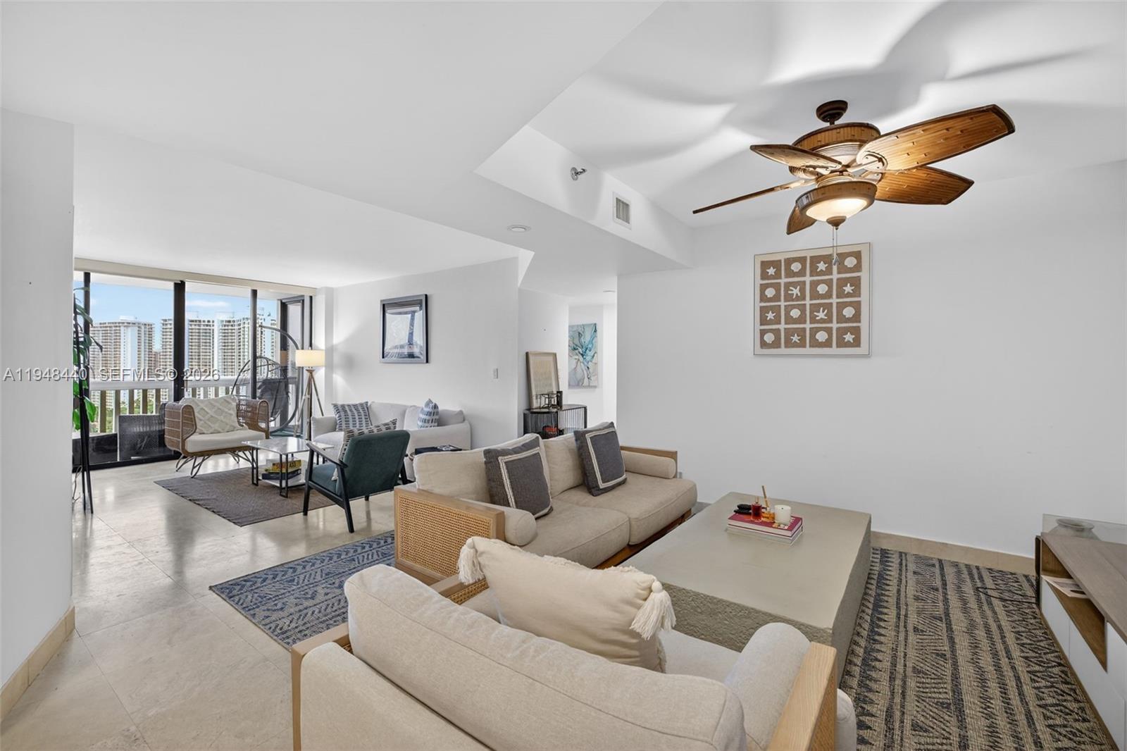 1000 Island Blvd #2105