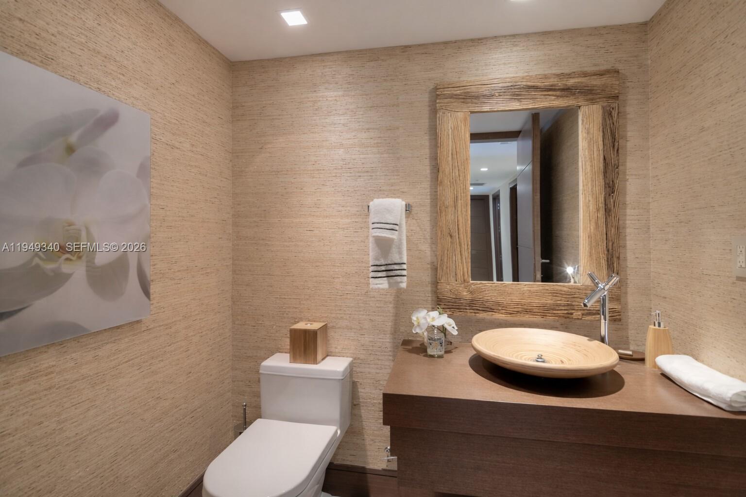 image Icon Brickell12