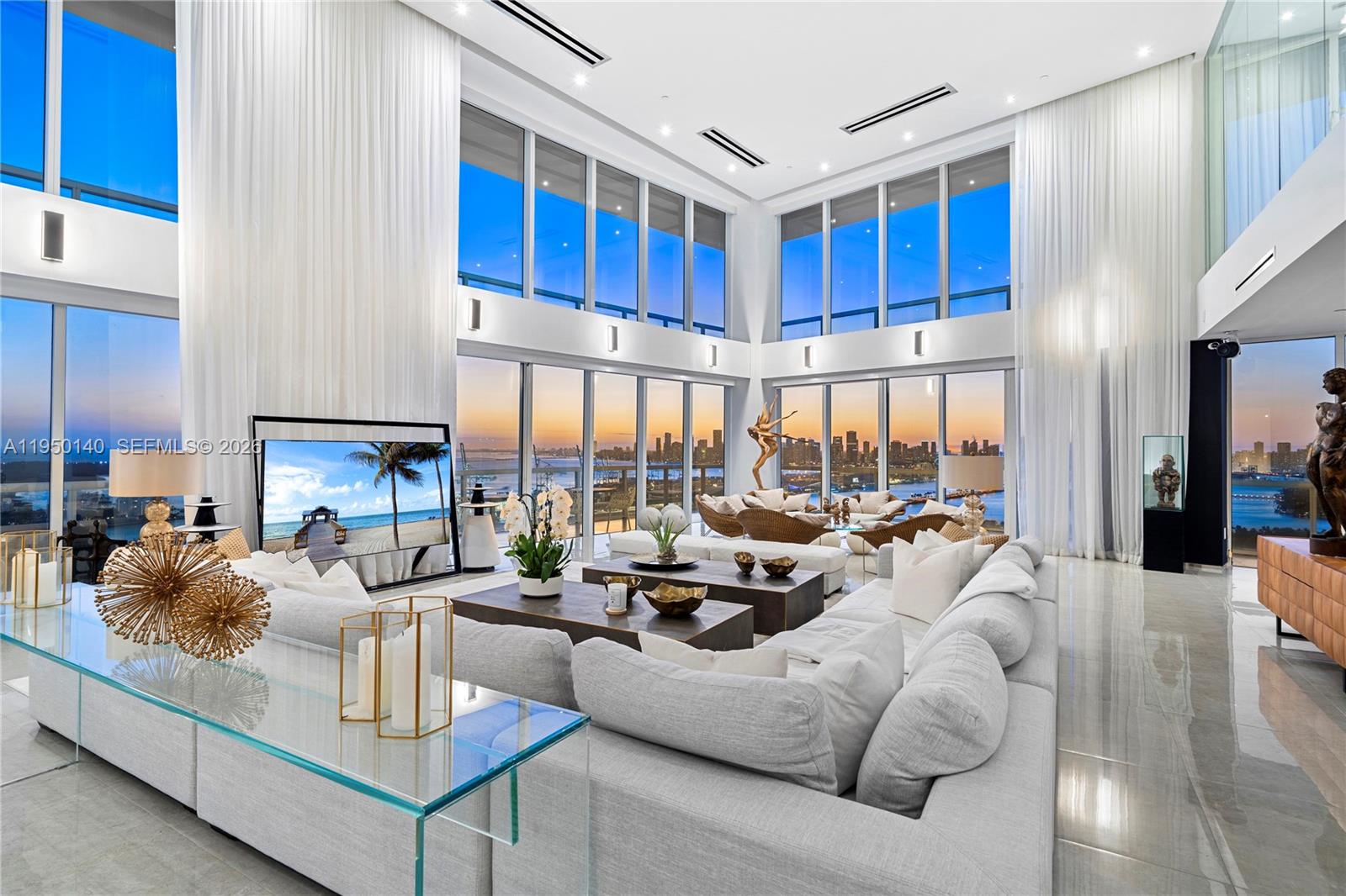 450 Alton Rd #PH1 Miami Beach, FL 33139