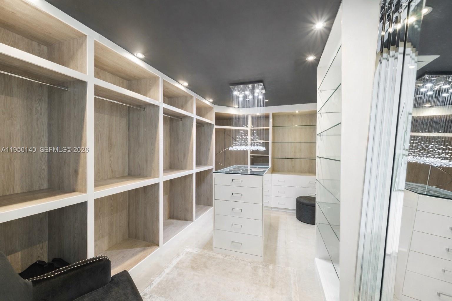 450 Alton Rd #PH1 Miami Beach, FL 33139