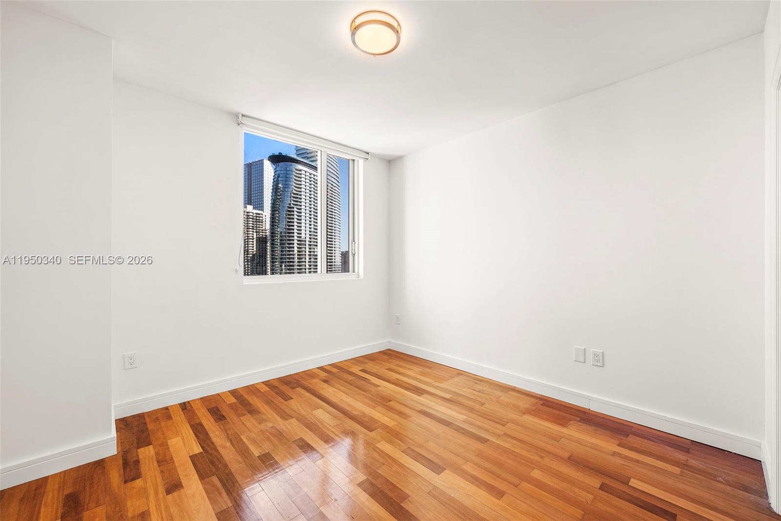 image 500 Brickell East20