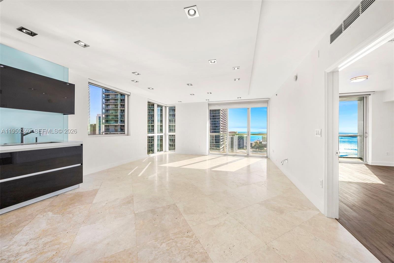image 500 Brickell East2