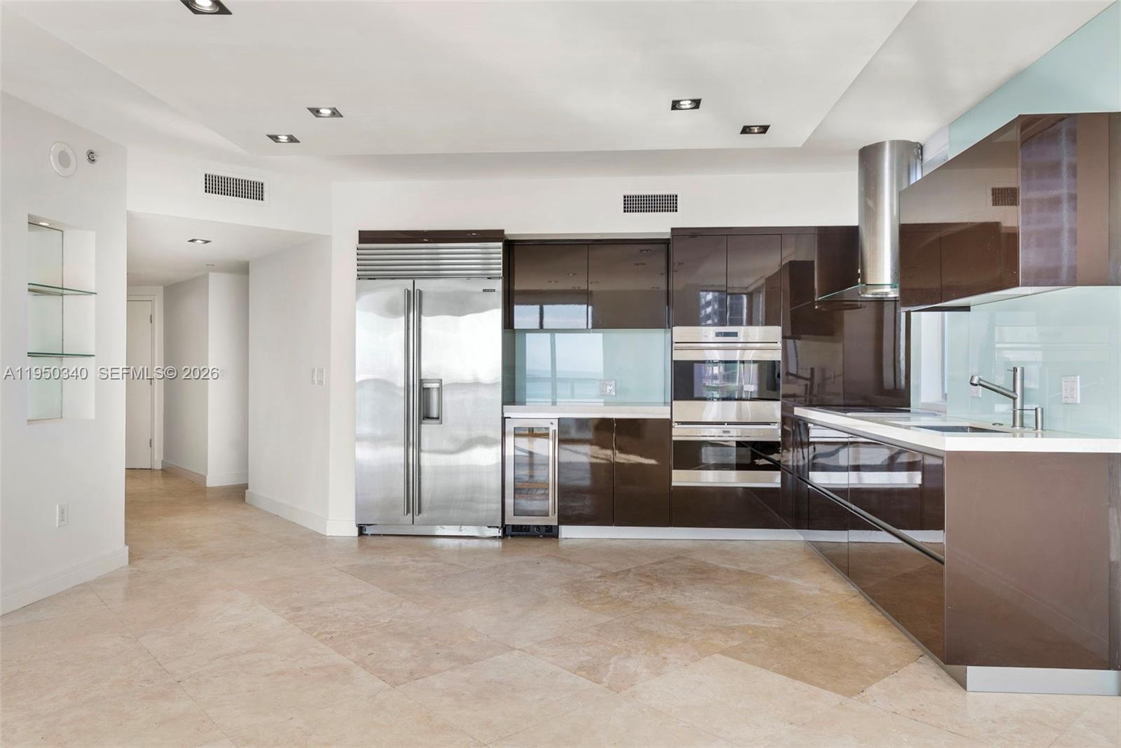 image 500 Brickell East3