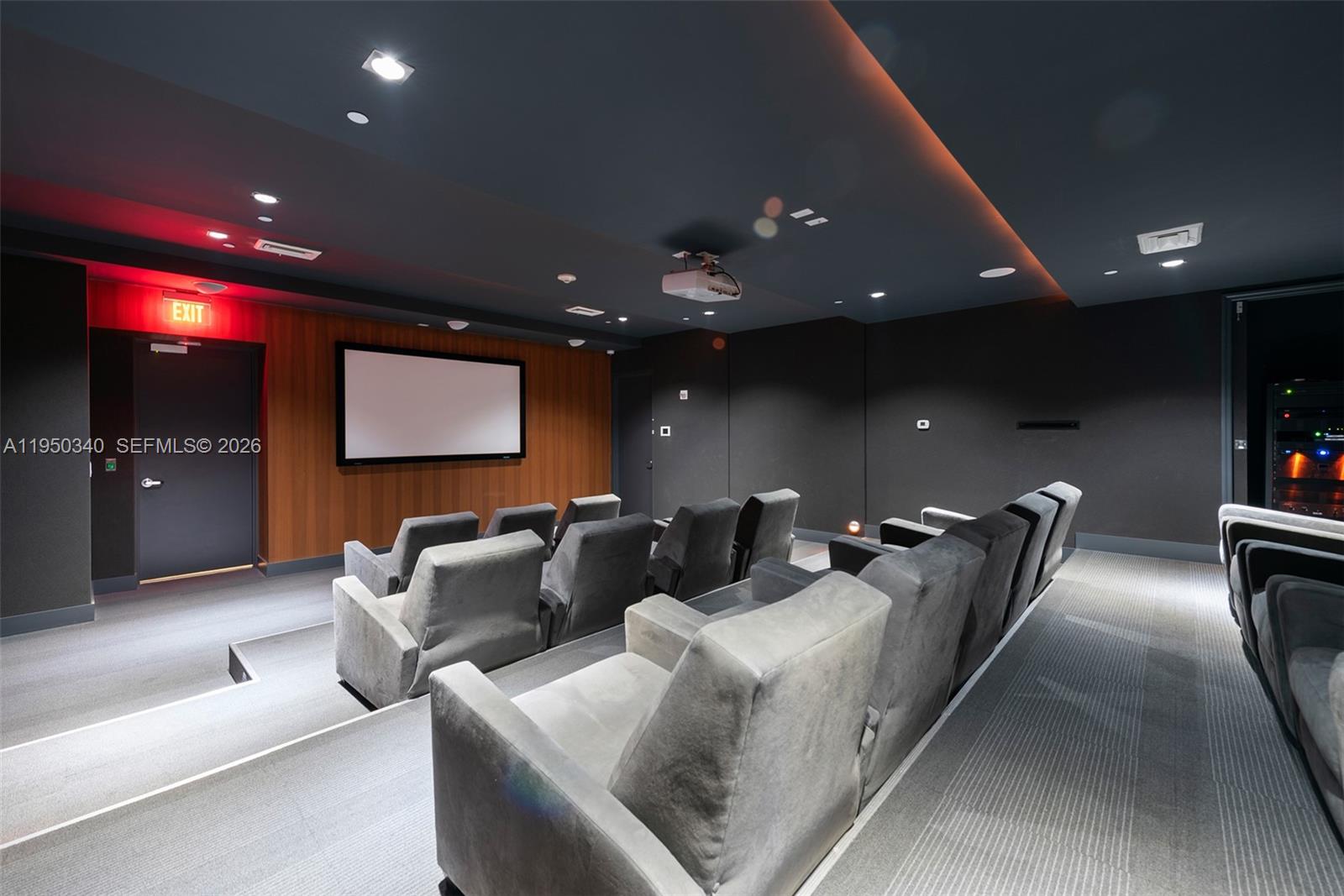 image 500 Brickell East44