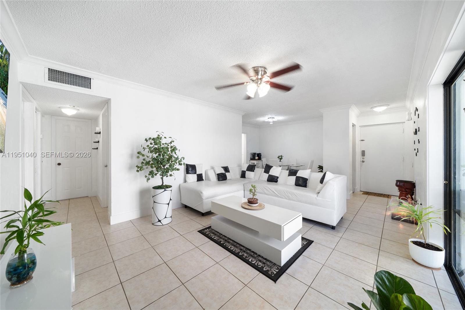 13500 NE 3rd Ct #325 North Miami, FL 33161