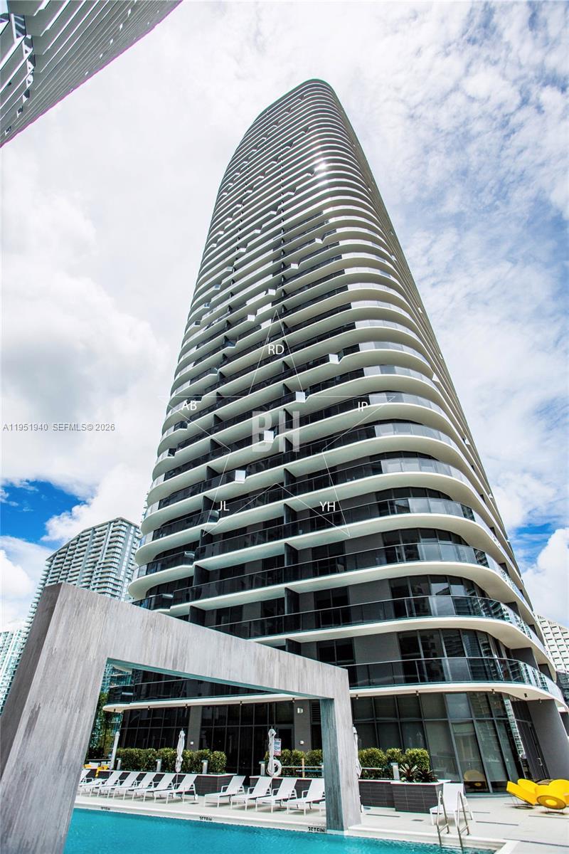 image Brickell Heights East32