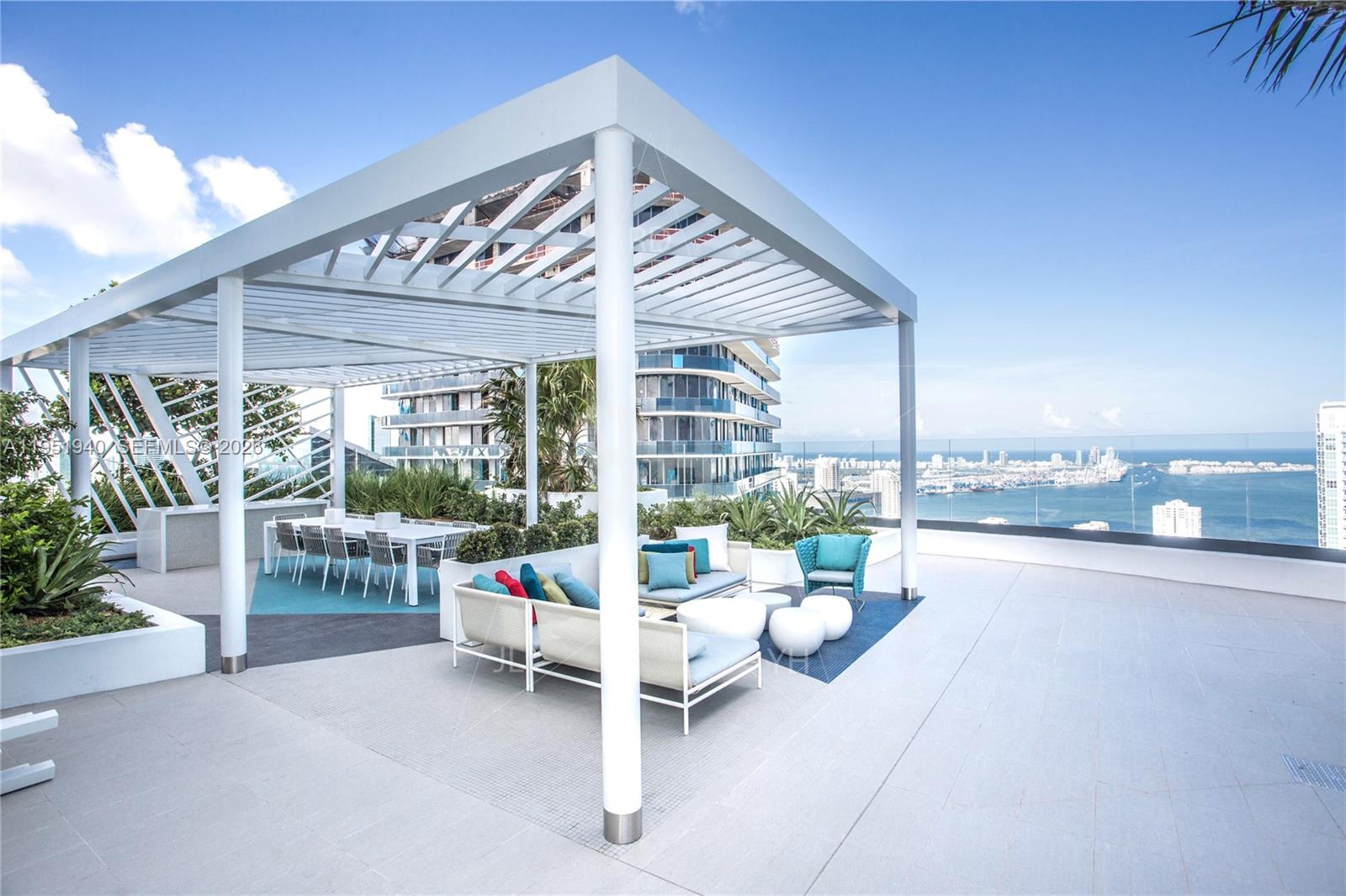image Brickell Heights East35