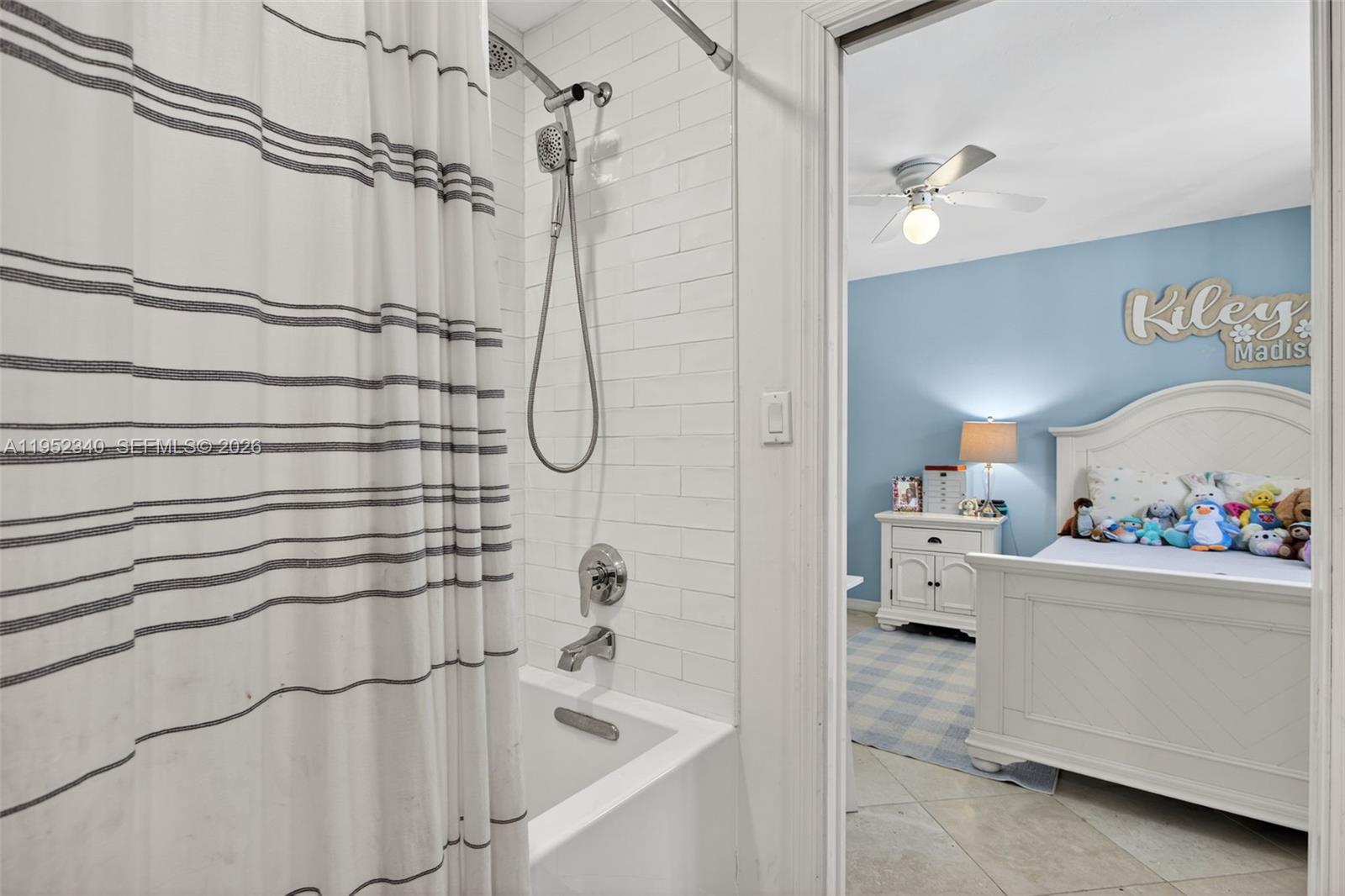 2910 NE 52nd St Fort Lauderdale, FL 33308