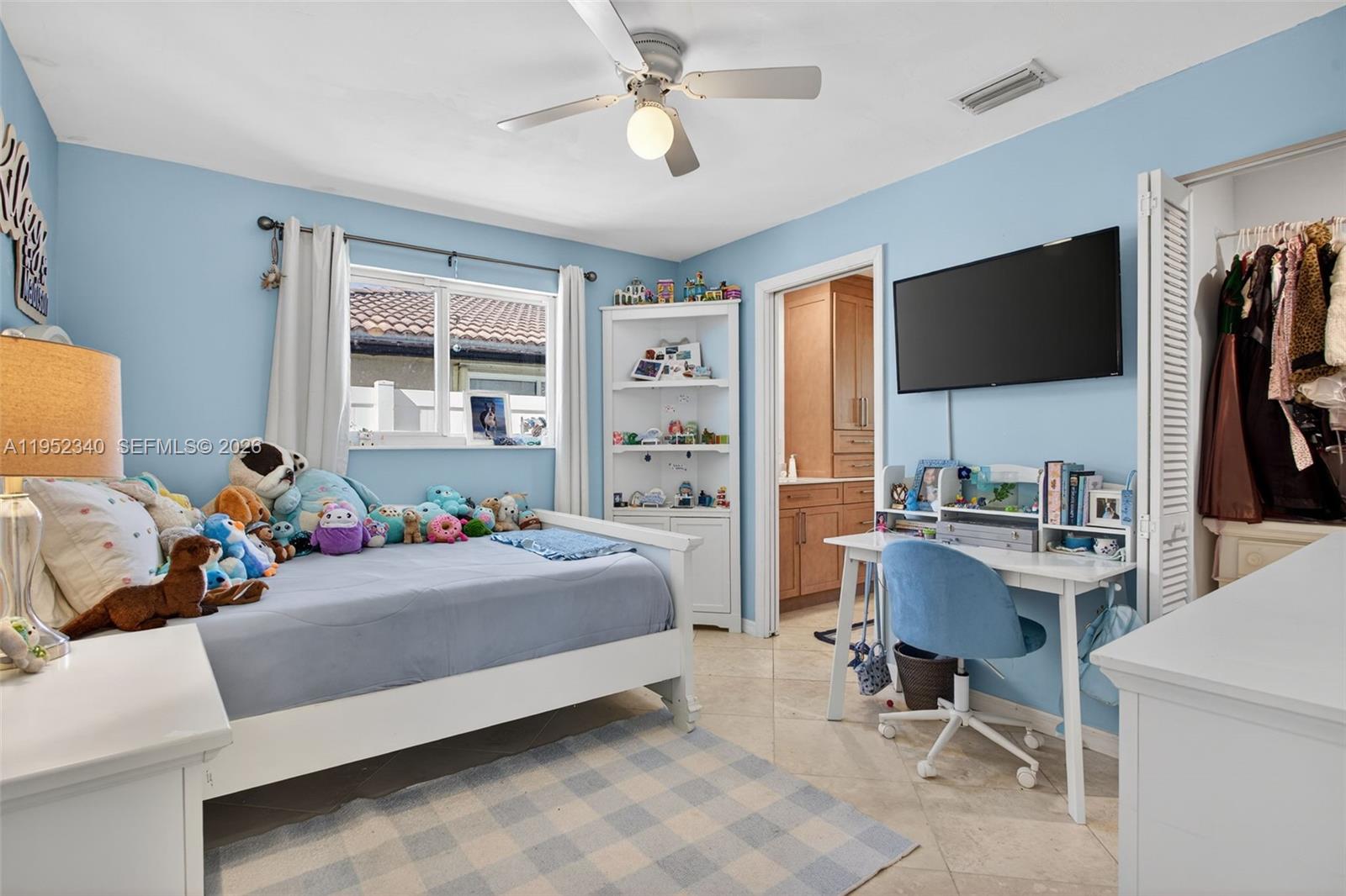 2910 NE 52nd St Fort Lauderdale, FL 33308