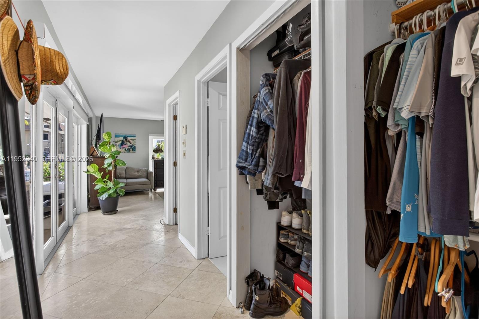 2910 NE 52nd St Fort Lauderdale, FL 33308