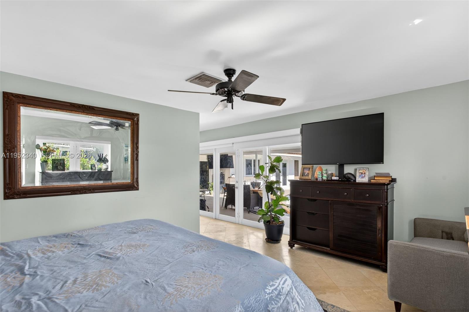 2910 NE 52nd St Fort Lauderdale, FL 33308