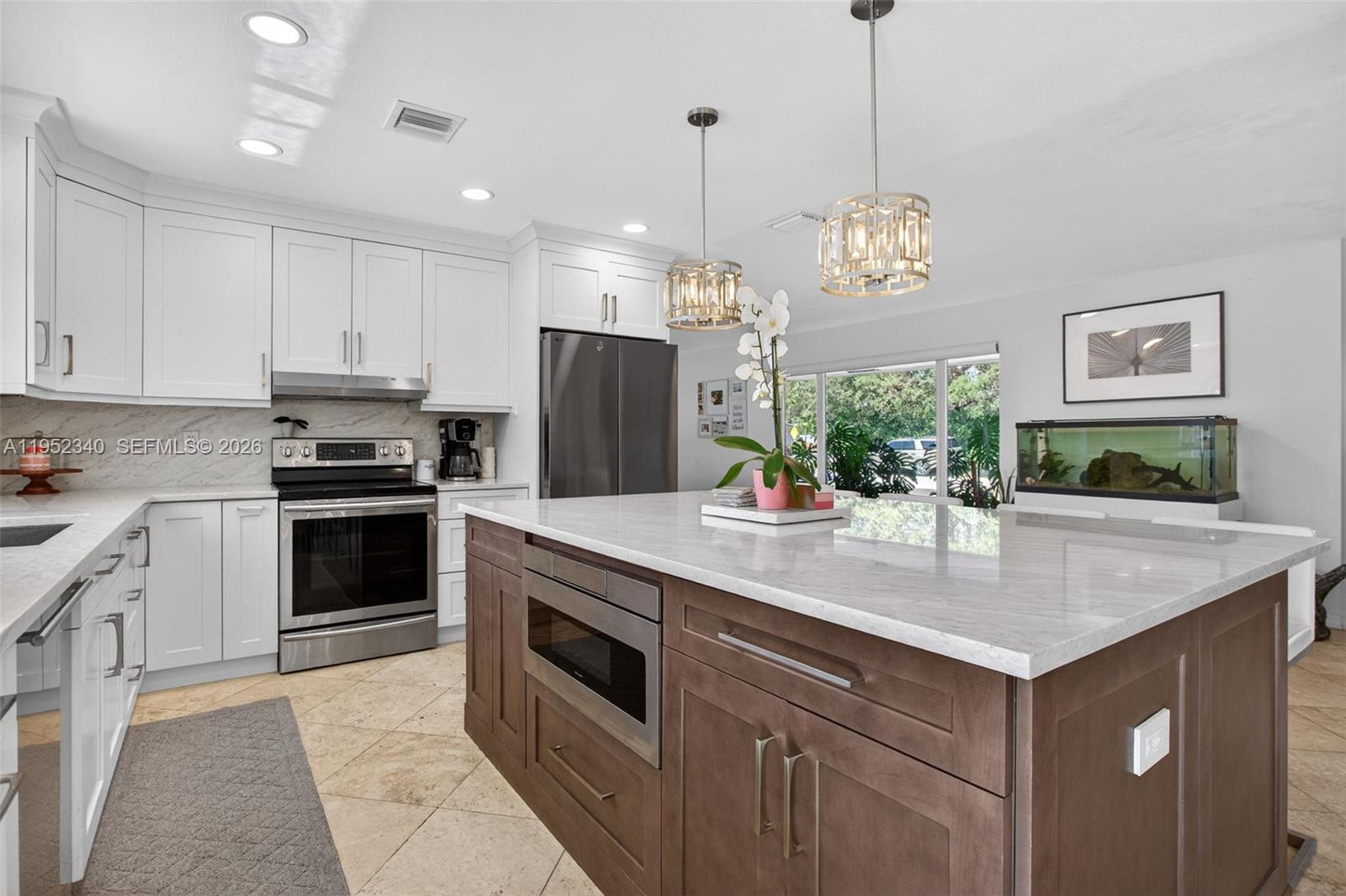 2910 NE 52nd St Fort Lauderdale, FL 33308