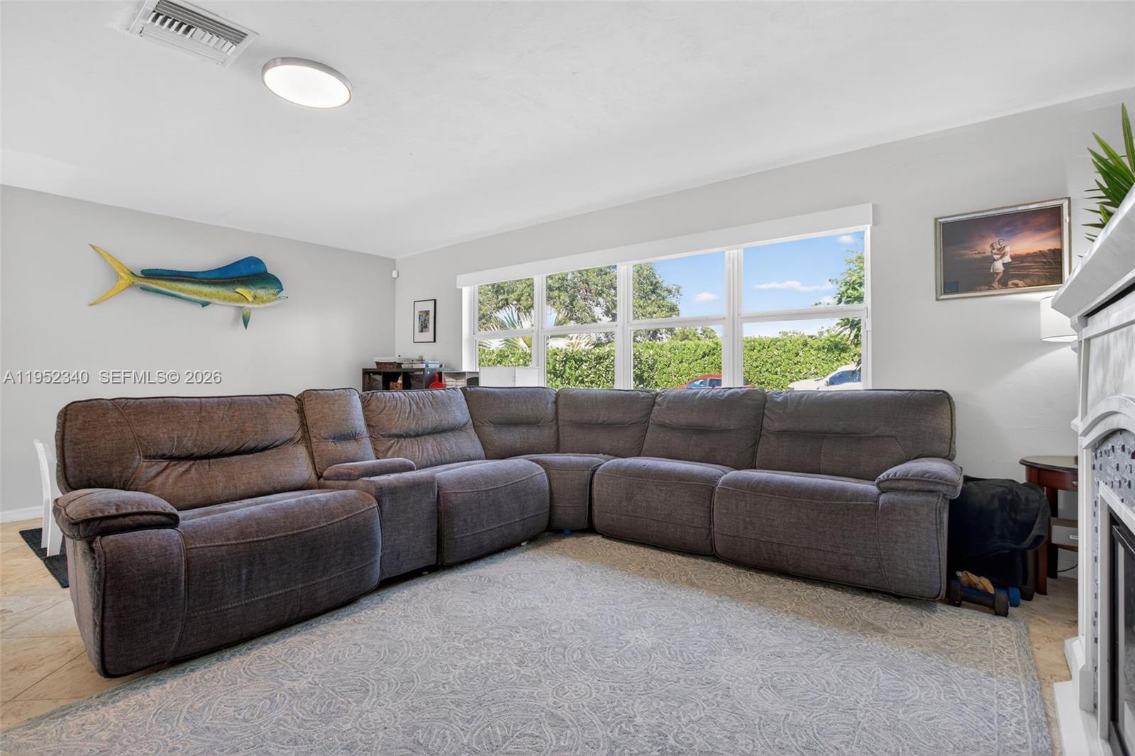 2910 NE 52nd St Fort Lauderdale, FL 33308