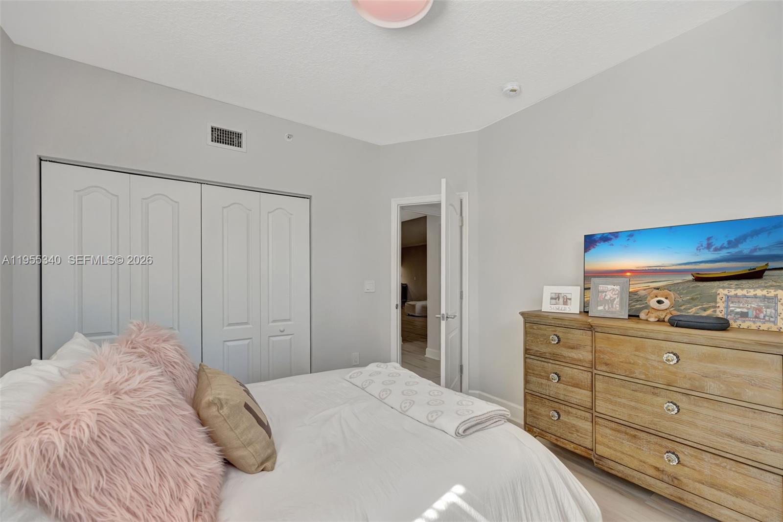 7588 SW 102nd St #203 Pinecrest, FL 33156