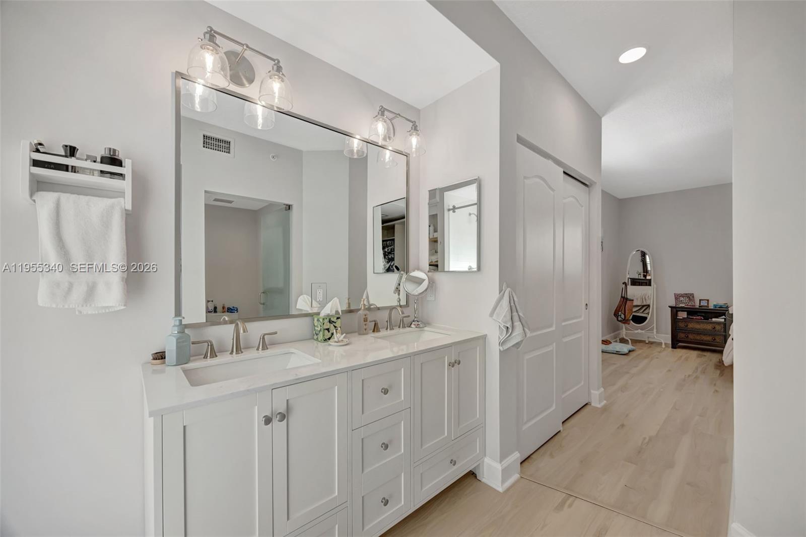 7588 SW 102nd St #203 Pinecrest, FL 33156