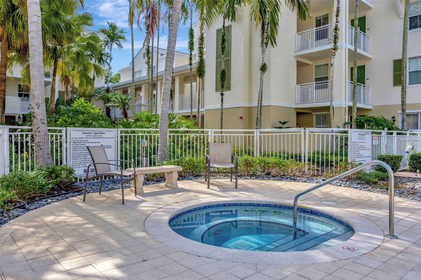 7588 SW 102nd St #203 Pinecrest, FL 33156