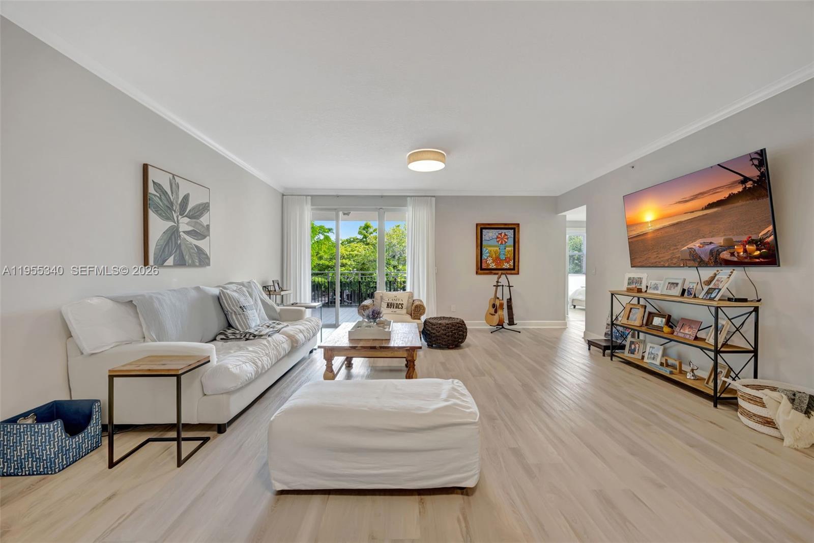 7588 SW 102nd St #203 Pinecrest, FL 33156