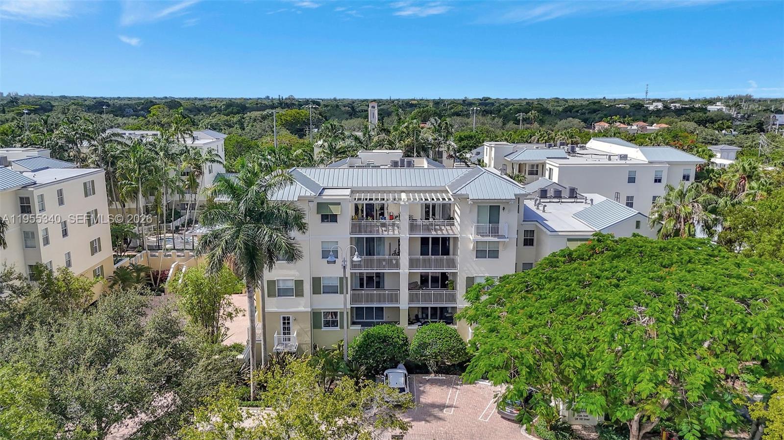 7588 SW 102nd St #203 Pinecrest, FL 33156