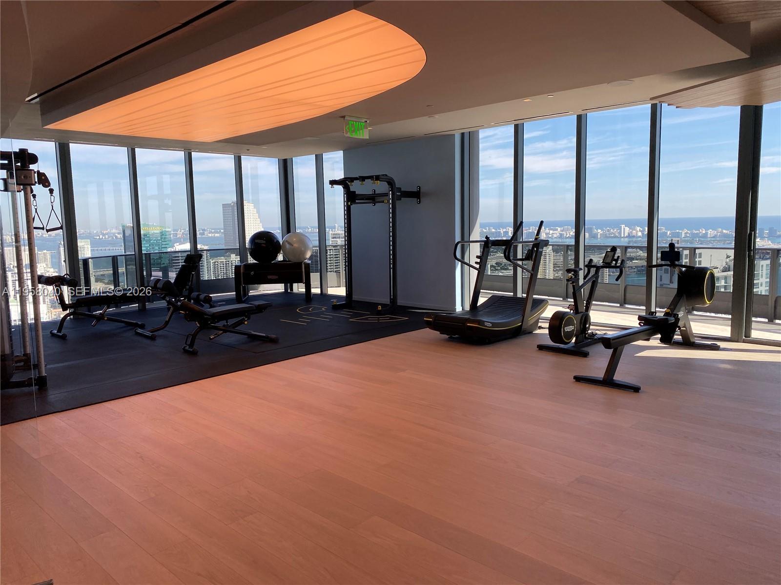 image Brickell Flatiron16