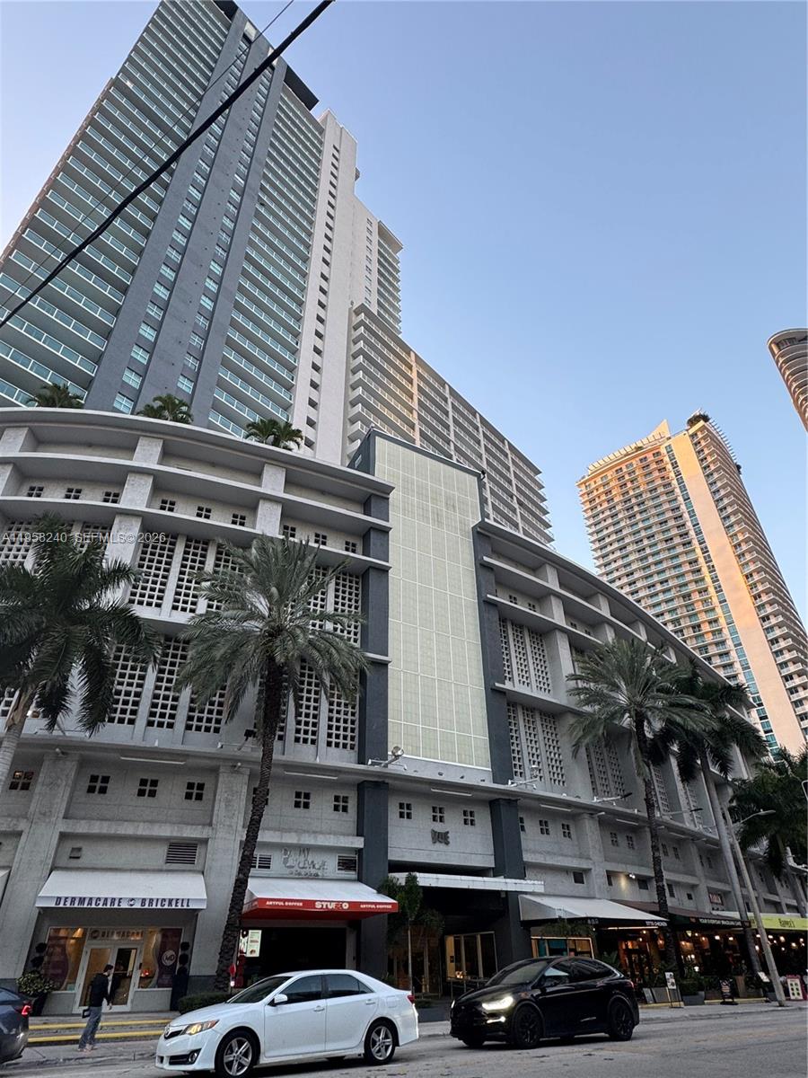 image Vue at Brickell6