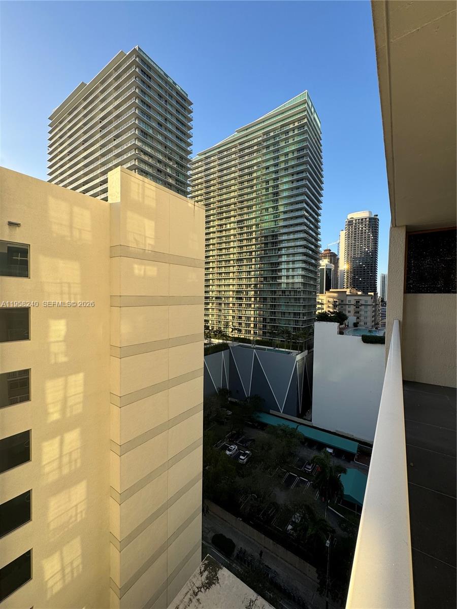 image Vue at Brickell7