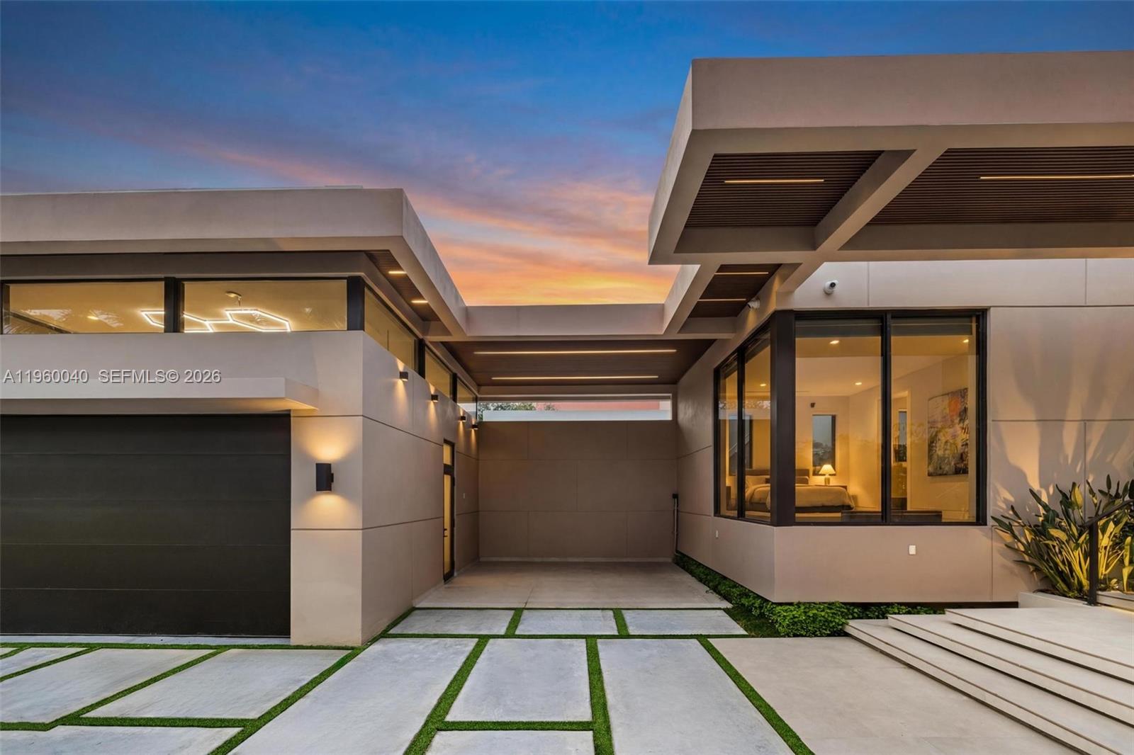 723 NE 77th St Miami, FL 33138