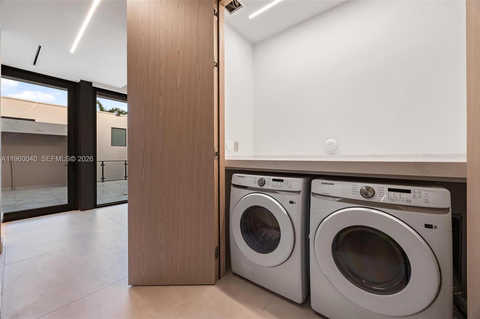 723 NE 77th St Miami, FL 33138