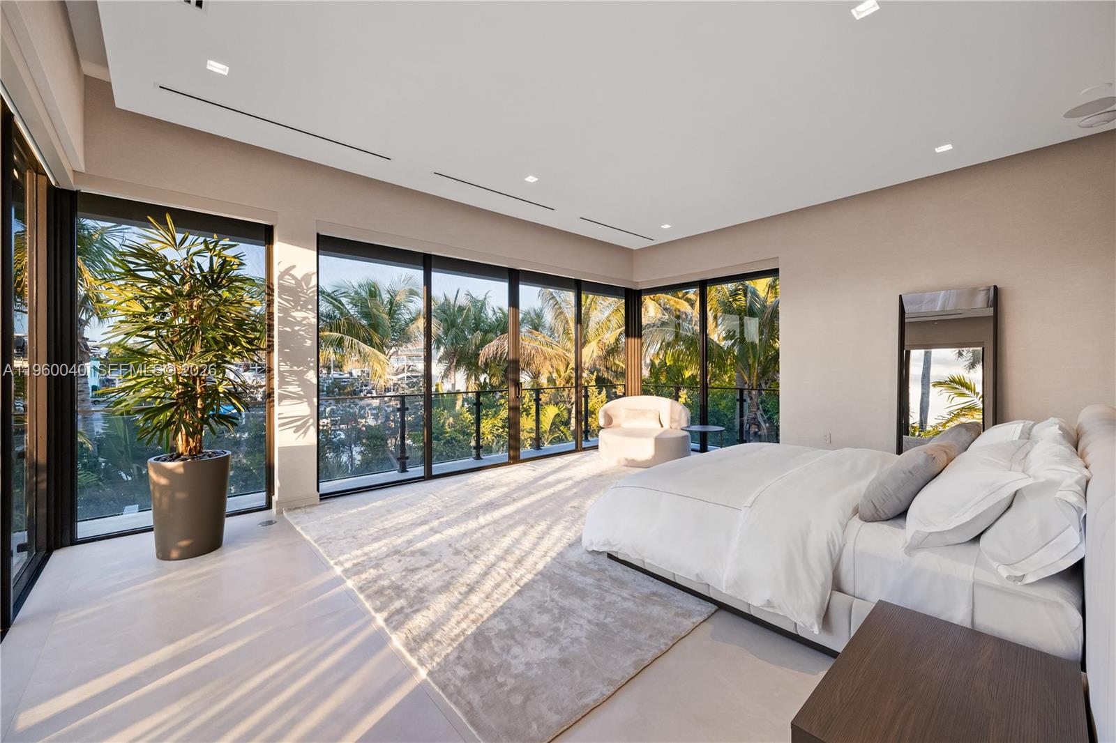 723 NE 77th St Miami, FL 33138