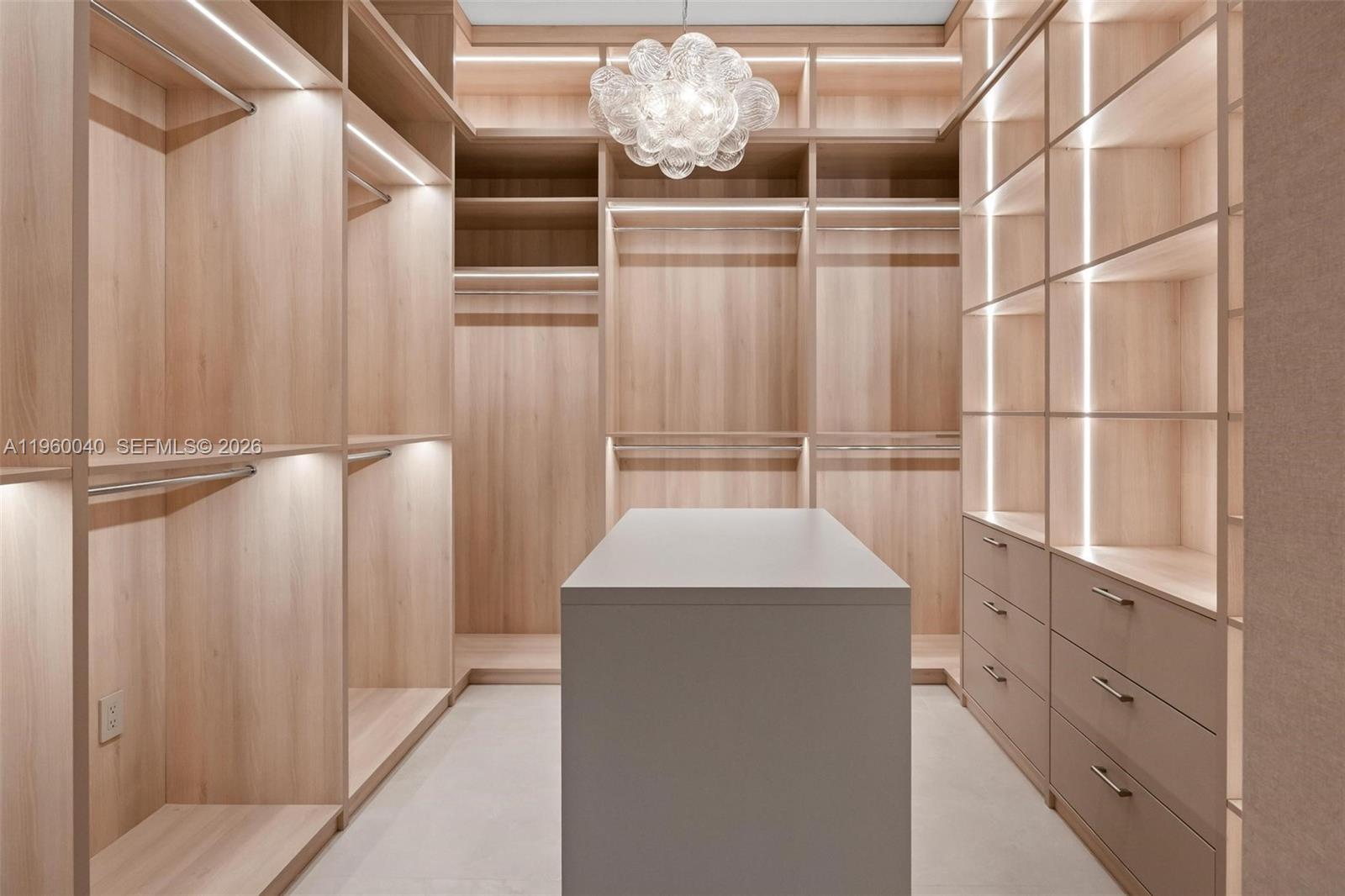 723 NE 77th St Miami, FL 33138